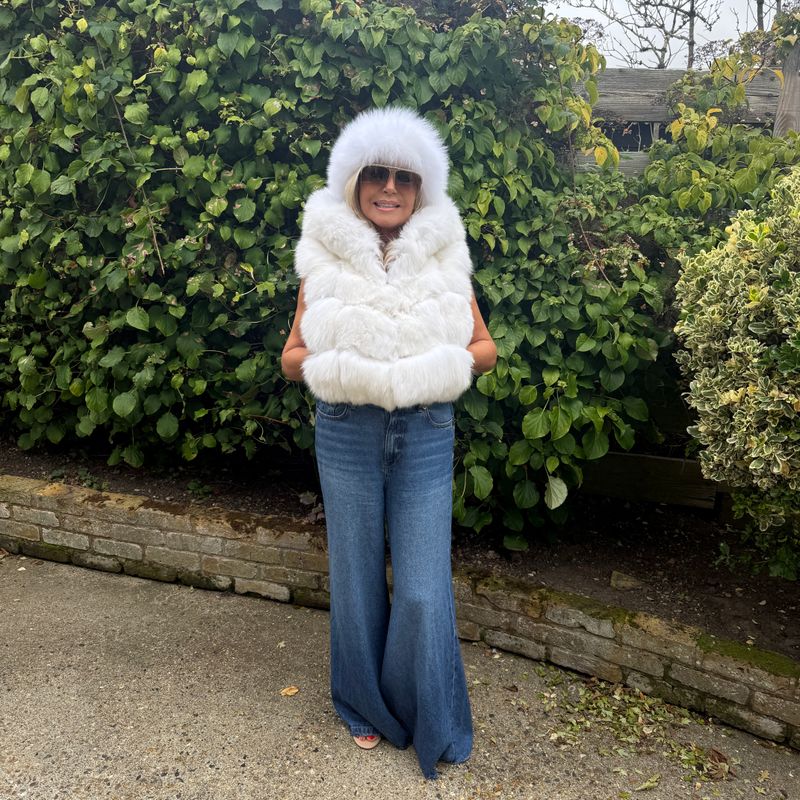 Fox Fur Hooded Gilet (white)
