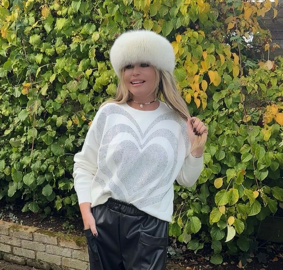 Super Sparkly Knit ( winter white)