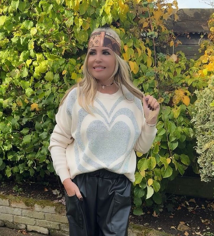 Super Sparkly ( buttermilk)