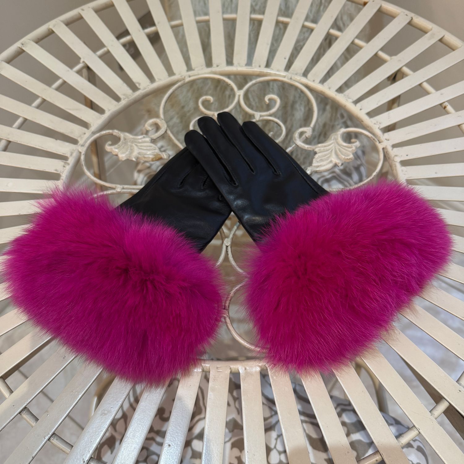 Leather &amp; Fox Fur Gloves ( hot pink )