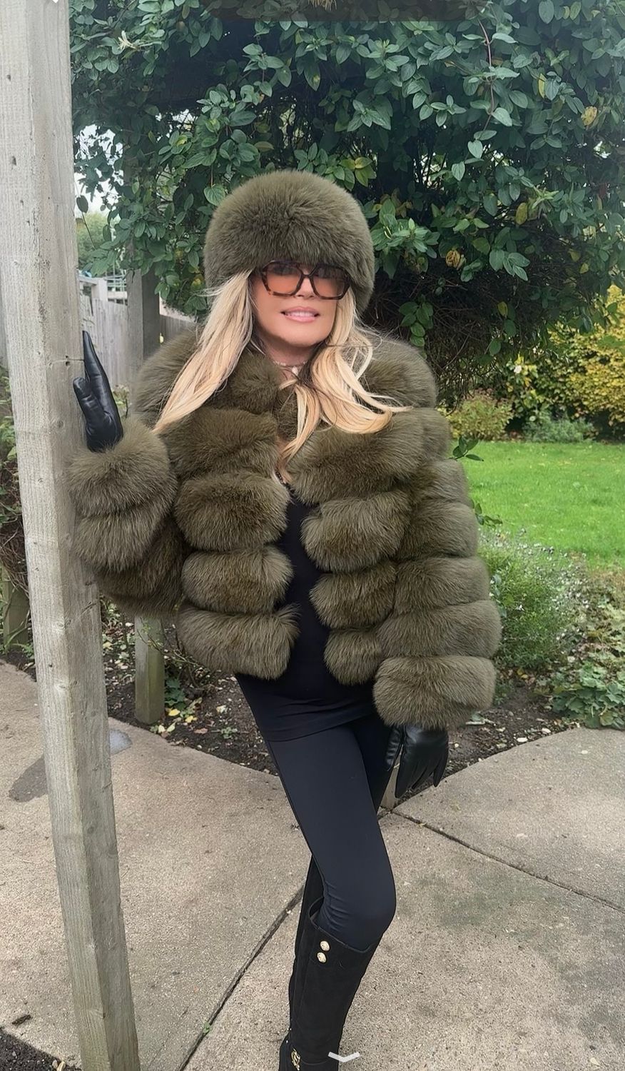 Classic Fox Fur Jacket ( khaki)