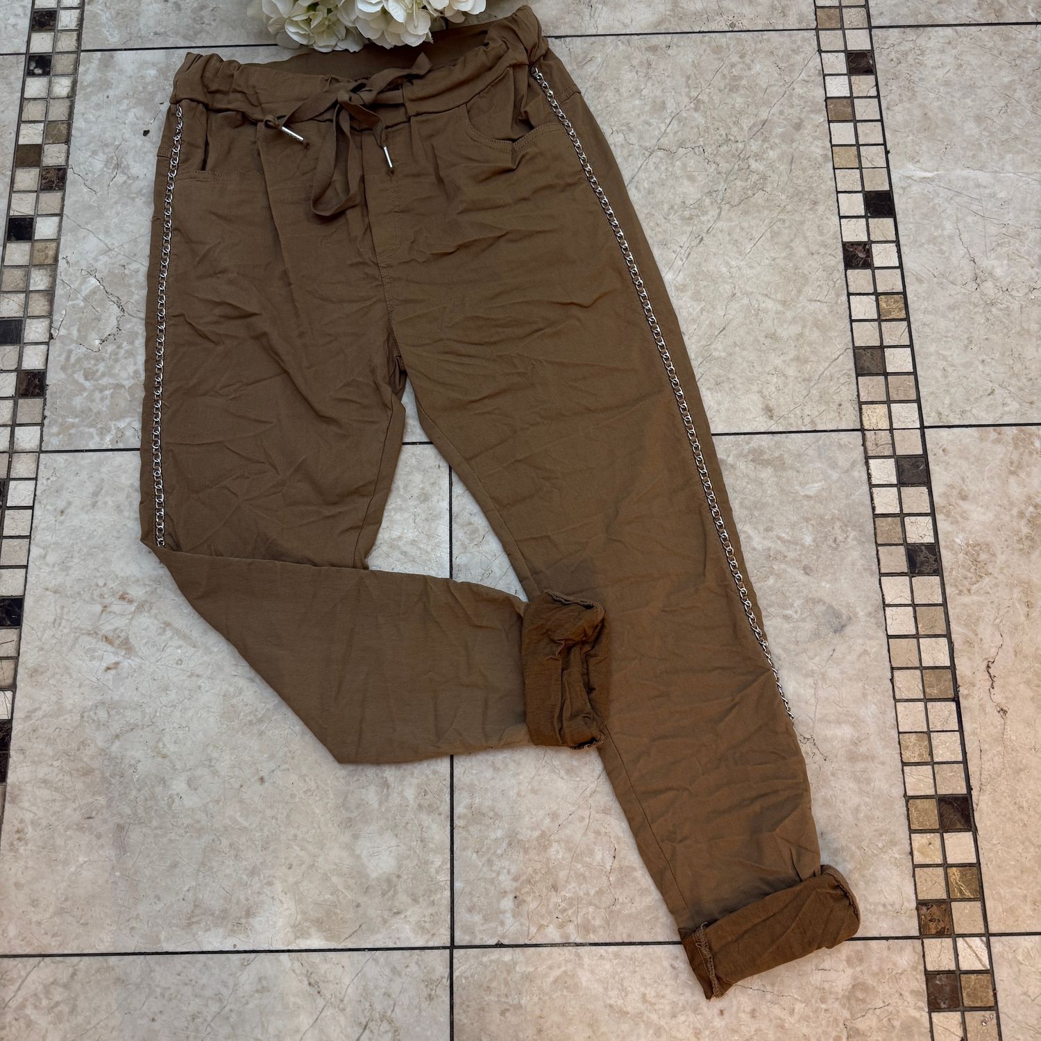 Chain Reaction Magic Trouser ( tan)