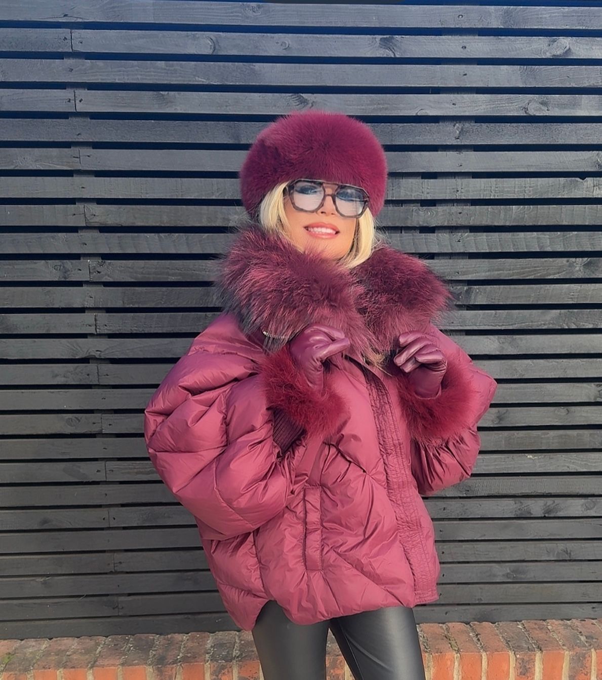 Batwing Raccoon Fur Puffer Jacket (burgundy)