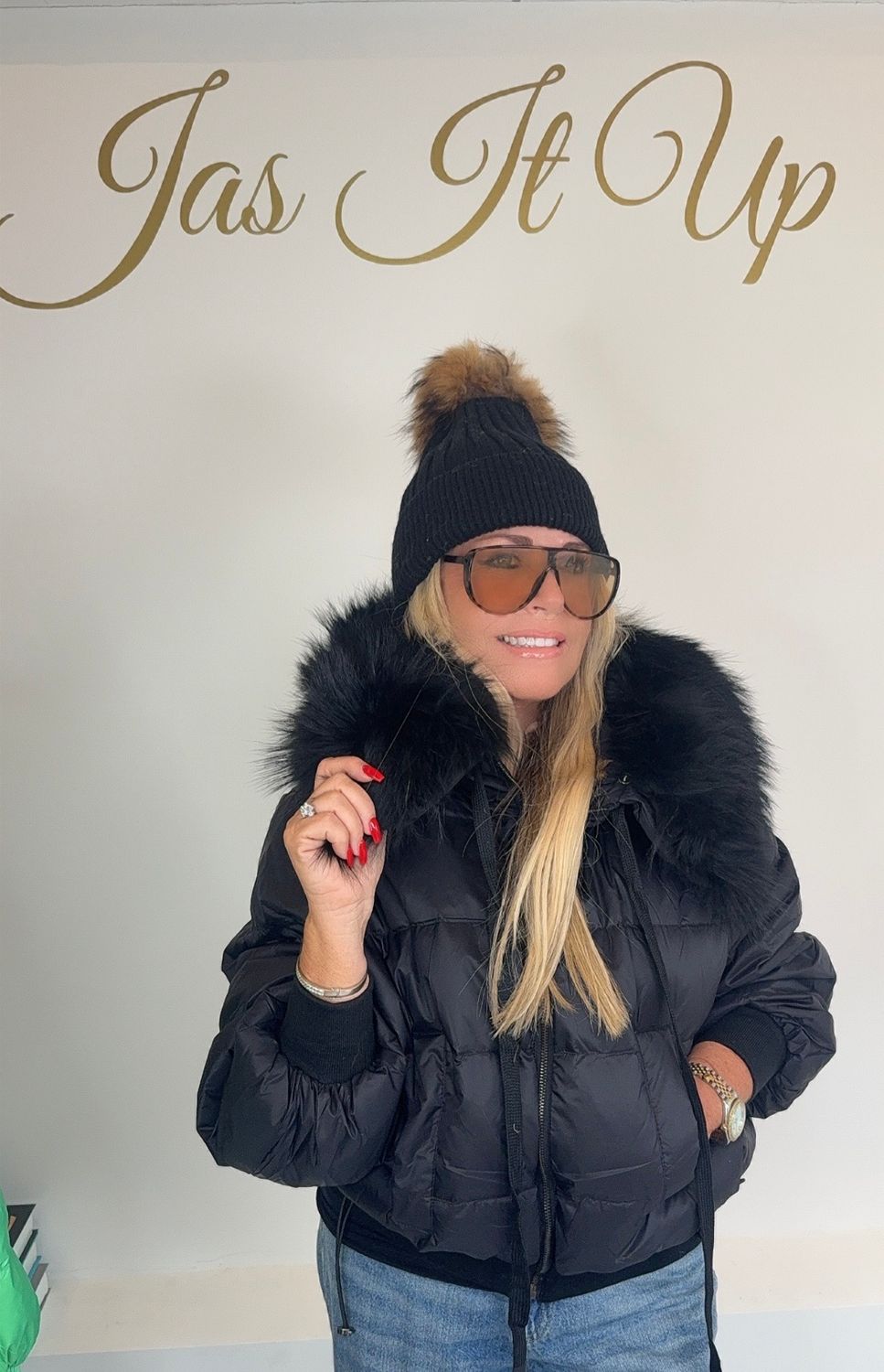 Duck Down &amp; Fox Fur Puffer Jacket ( black)