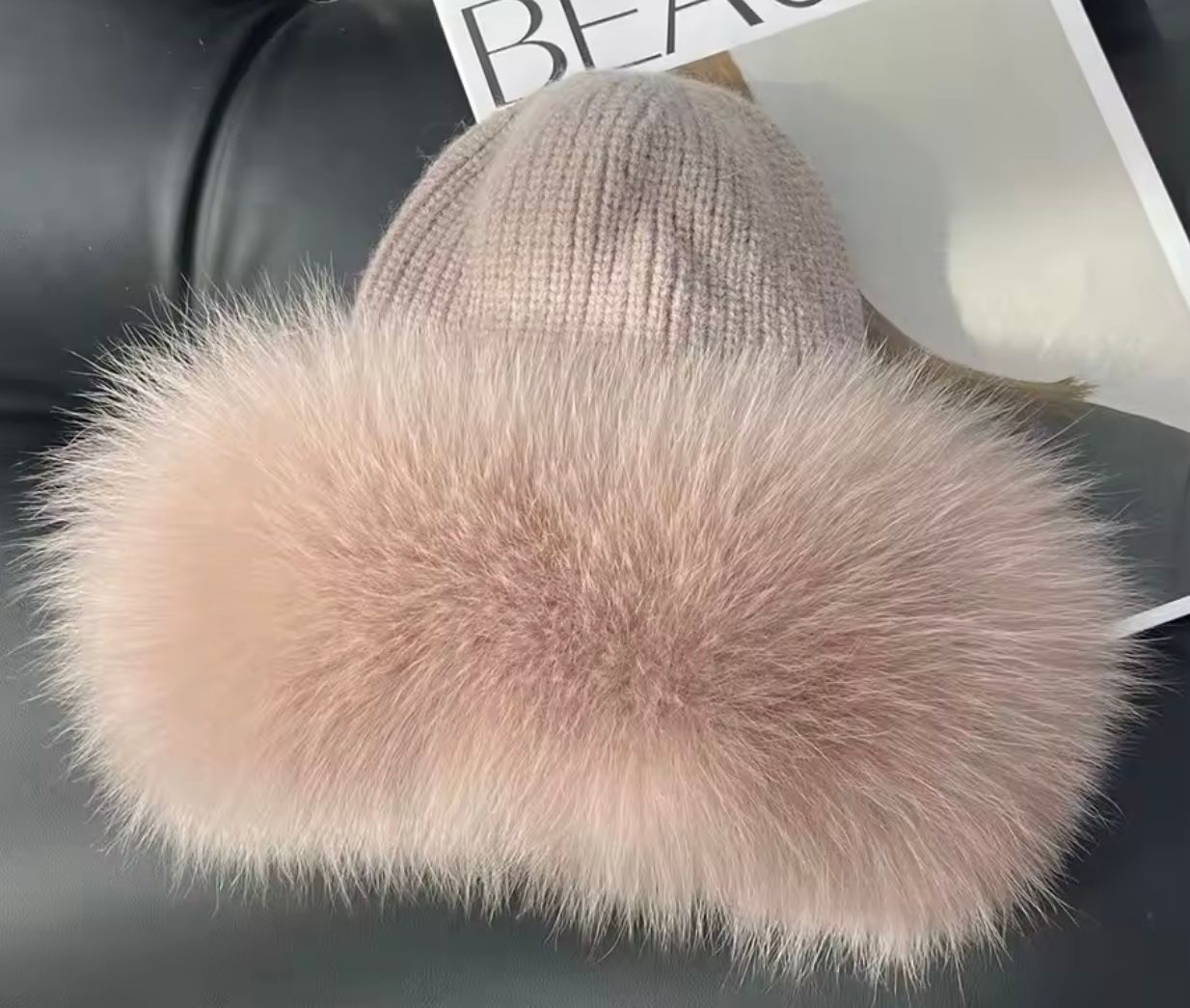 Fox Fur &amp; Wool Hat ( nude)