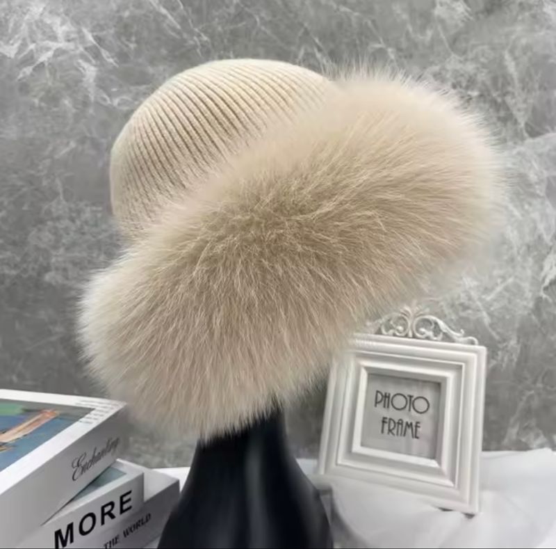 Fox Fur &amp; Wool Hat (cream)