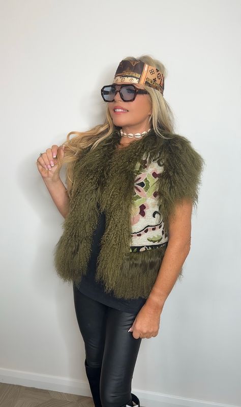 Jas Exclusive Mongolian Fur Reversible Gilet ( khaki)