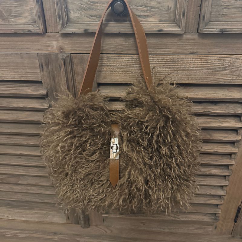 Faux Fur Mongolian Bag ( mocha)