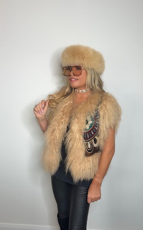 Jas Exclusive Mongolian Fur Reversible Gilet ( camel)