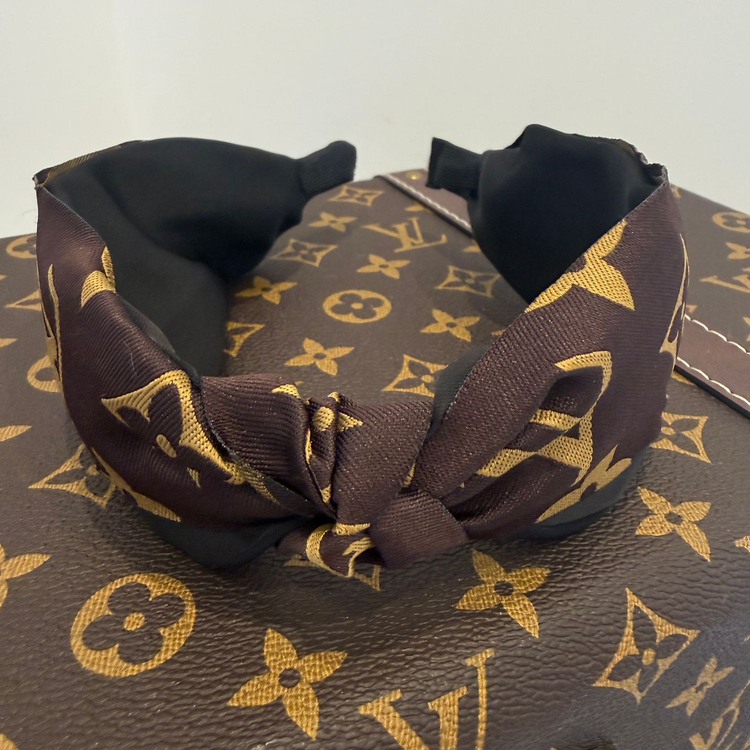 LV Hairband