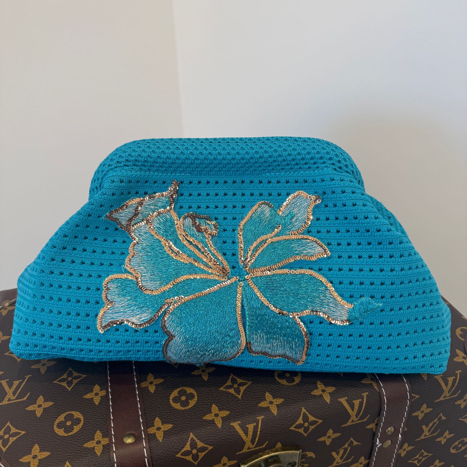 Flower Clutch (turquoise )