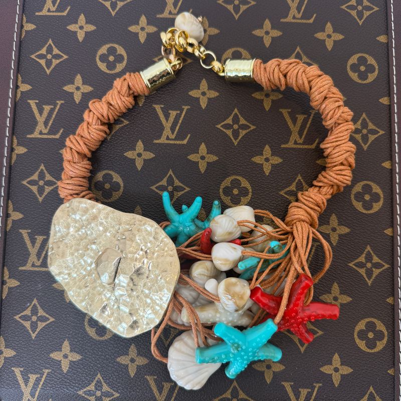 Chunky Starfish &amp; Gold Necklace