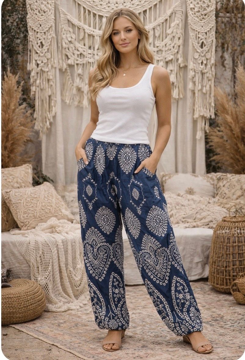 Embroidery Anglais Blue Ttouser