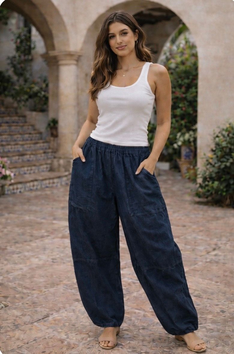 Quirky Dark Denim Trousers / Jeans