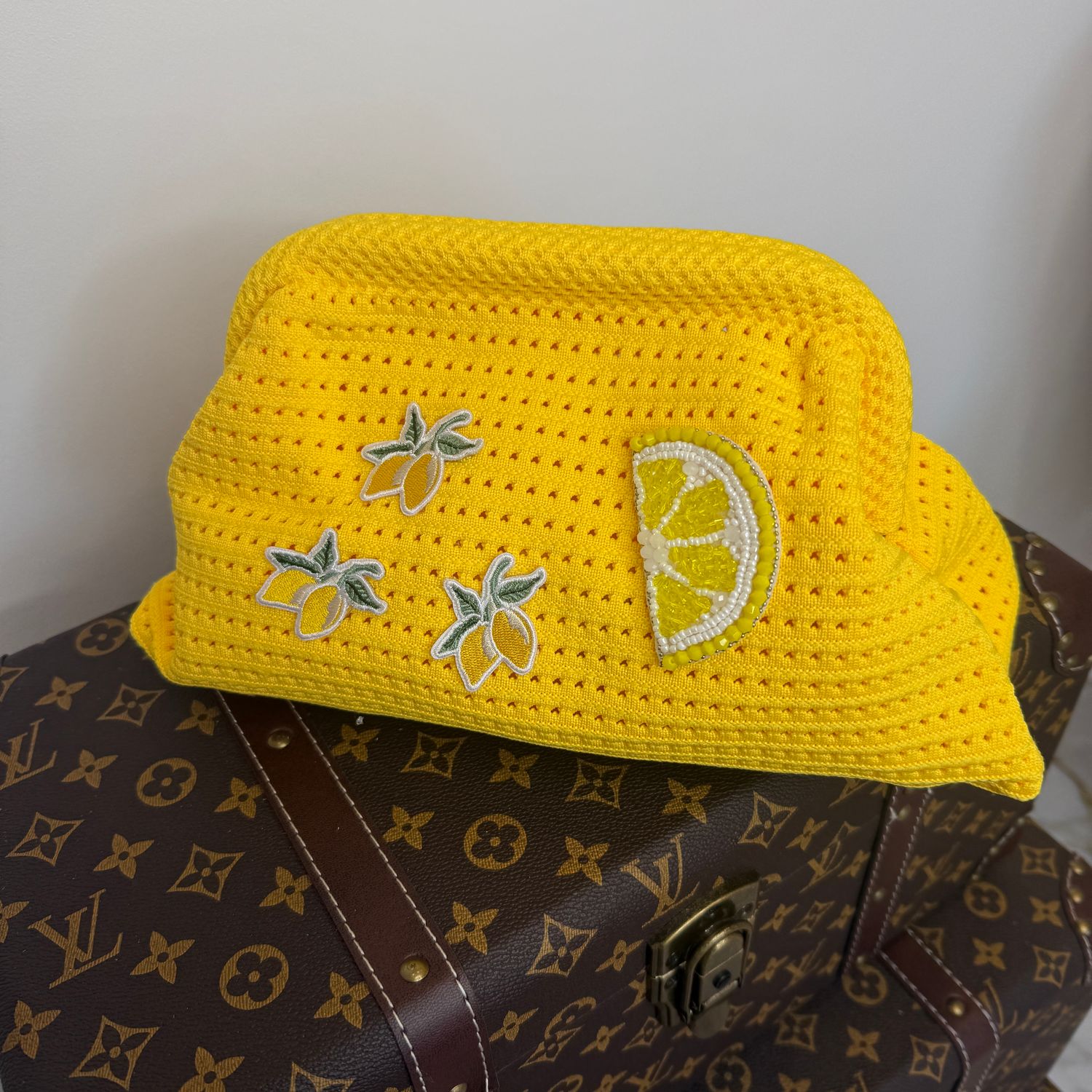 Lemon Clutch