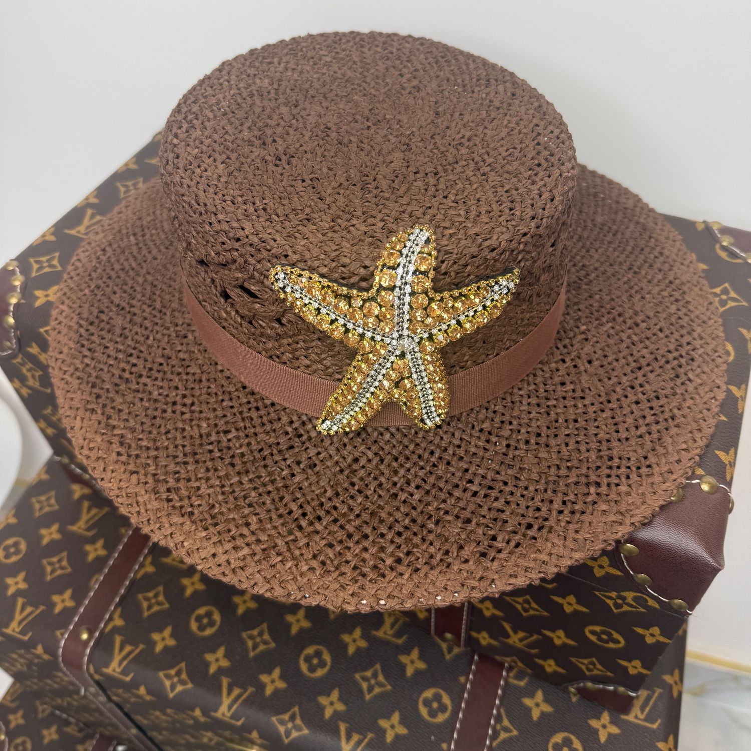 Brown Boater
