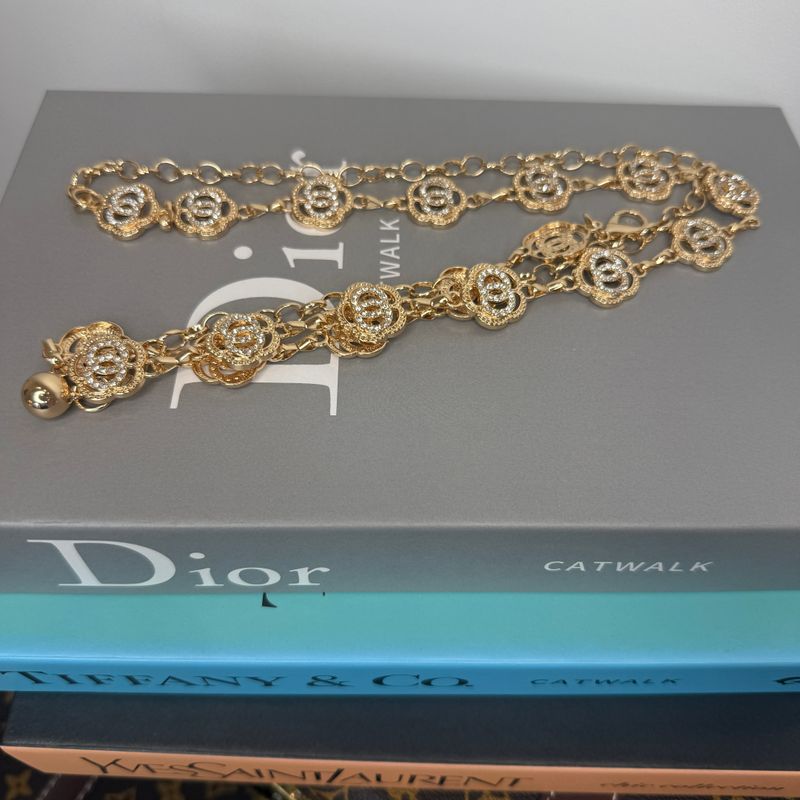 Flower C Chain Belt