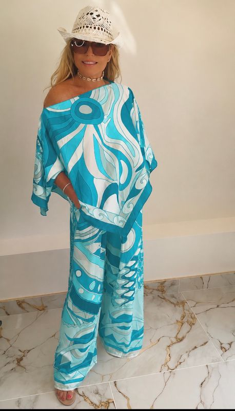 Patterned ( turquoise)
