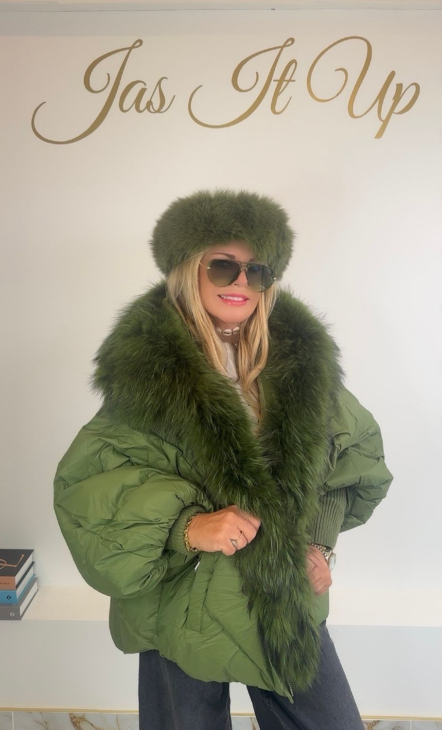 Racoon Fur Hood &amp; Long Collar Puffer ( green )