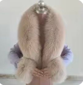 Long Fox Fur Collar &amp; Cuffs ( light beige )