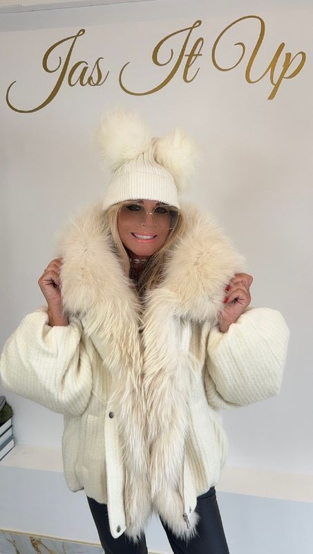 Wool &amp; Down Oversized Jacket ( winter white )