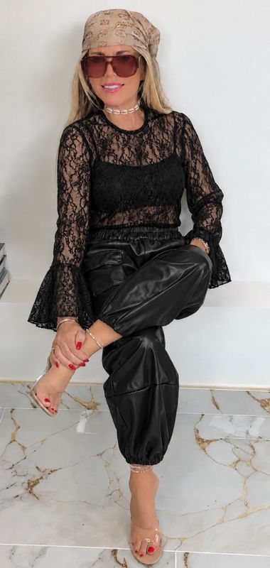 Lace Top ( black )