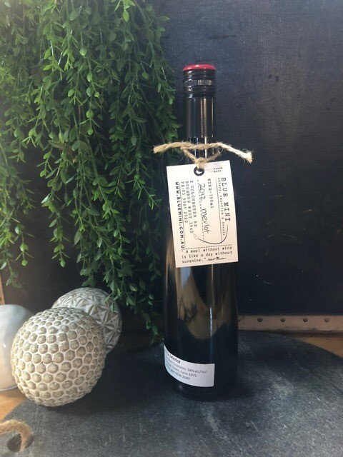 Blue Mini Merlot (750ml)