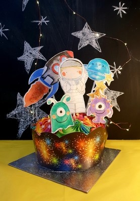 Space cake topper set