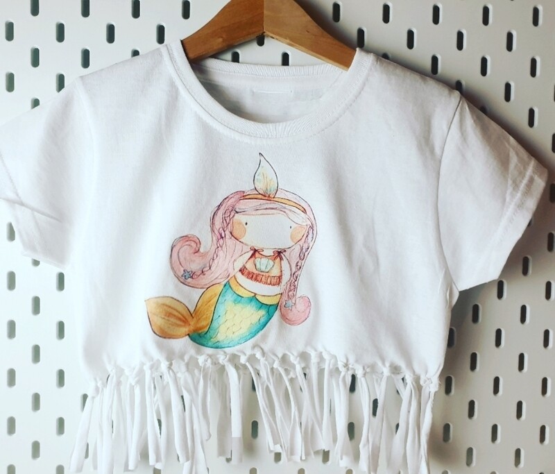 Warrior mermaid crop tee Warrior mermaid crop tee