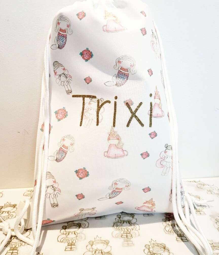 Let Them Be Little Drawstring Bag