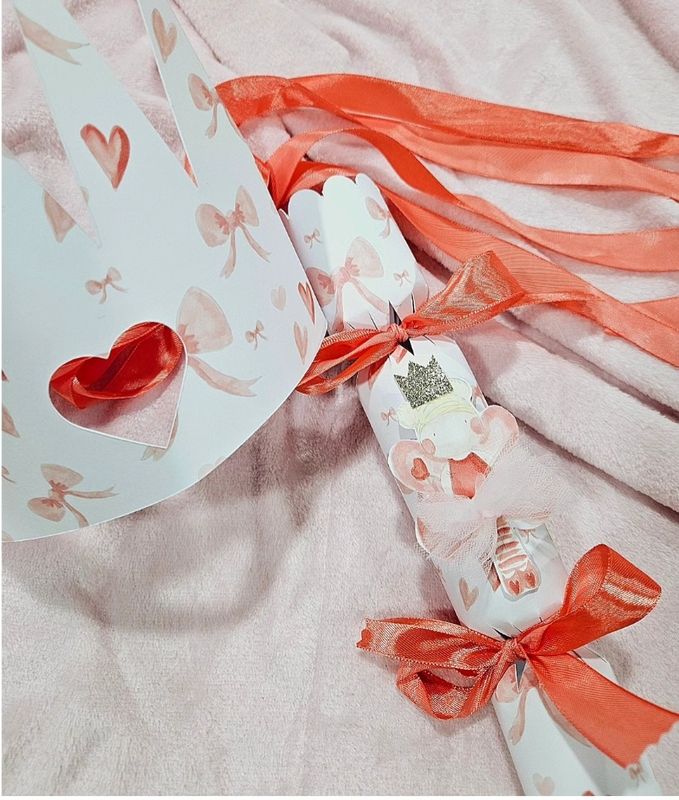 Valentines Cracker & Crown