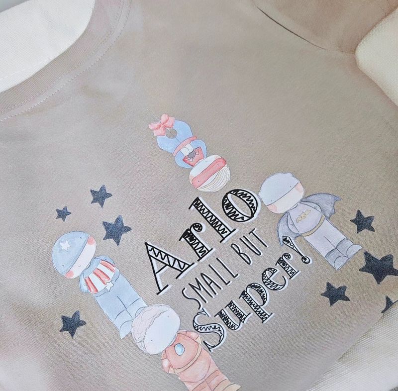 Small but super t-shirt.
