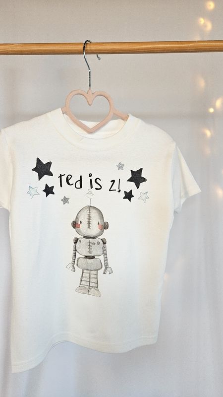 Personalised Robot T-Shirt – Custom Name Top for Boys & Girls Who Love Robots 