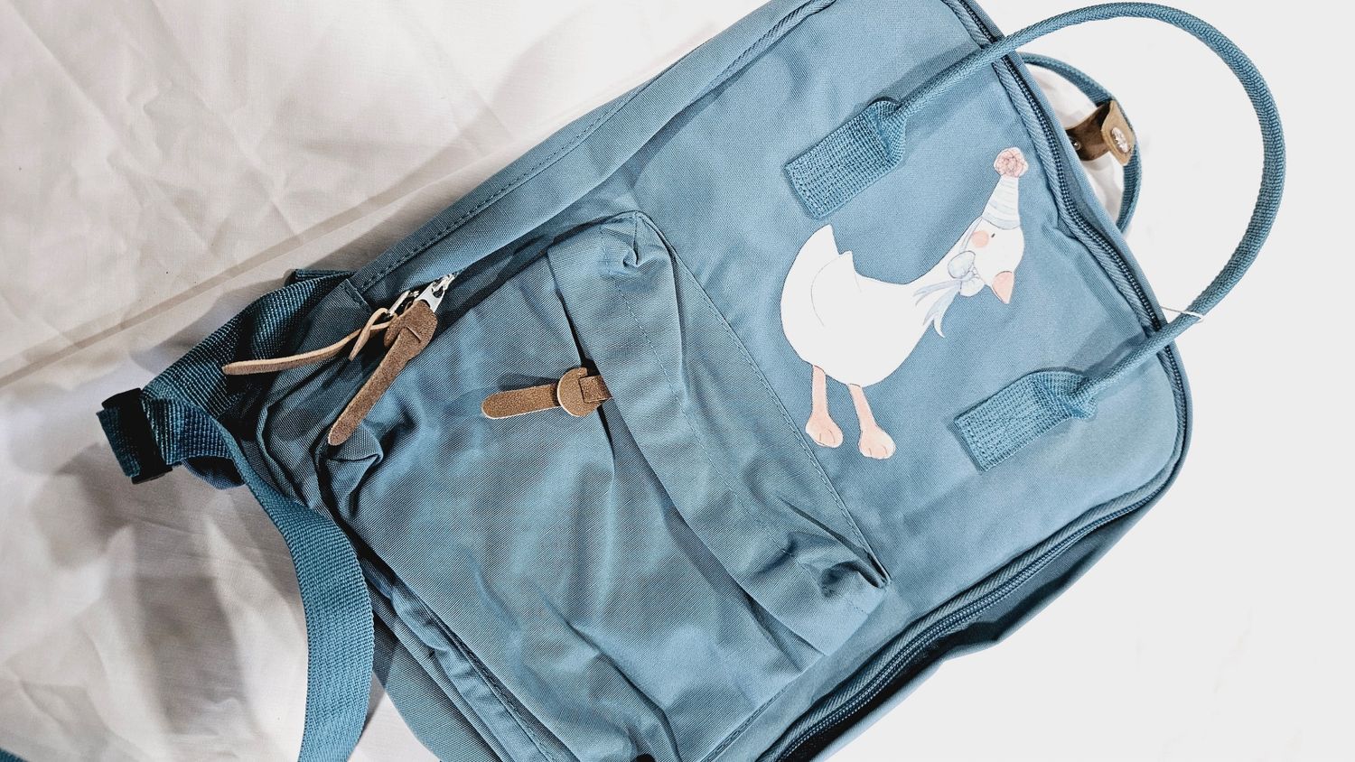 Goose backpack Goose backpack