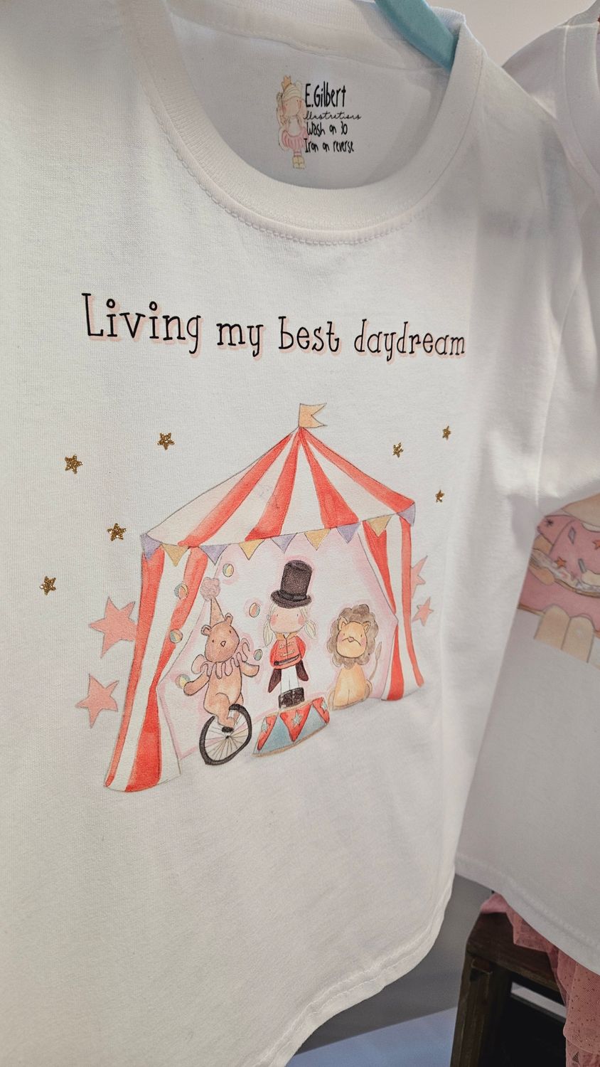 Living my best daydream t shirt 