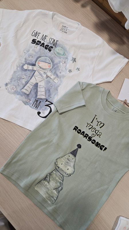 2 x 3 to 4 years boys t shirts 2 x 3 to 4 years boys t shirts