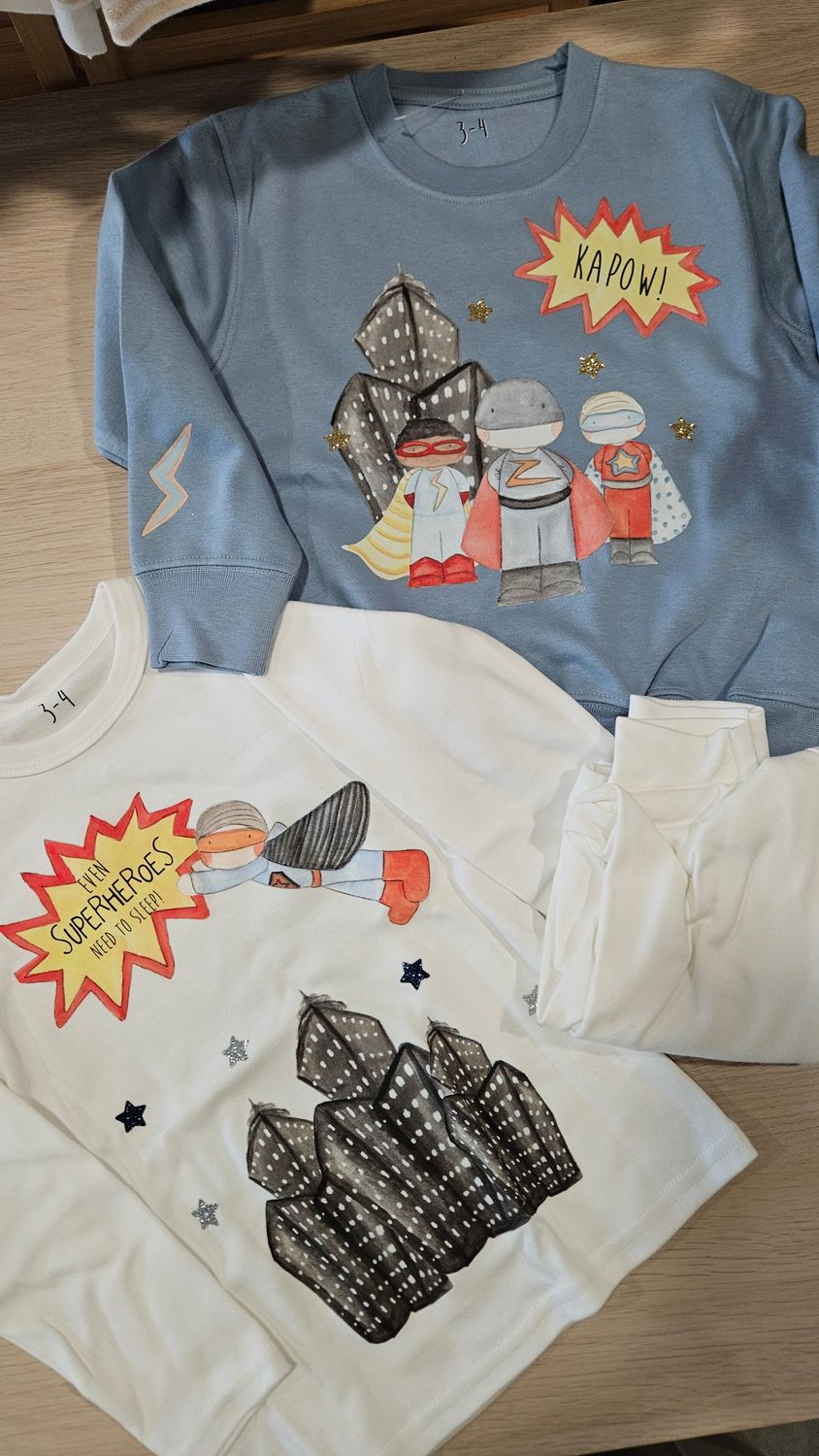 3 to 4 years superhero bundle jumper and pyjamas 