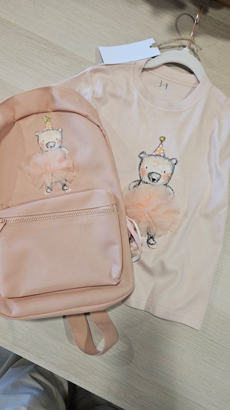 3 ton4 years girls bear tshirt and bear backpack 3 ton4 years girls bear tshirt and bear backpack