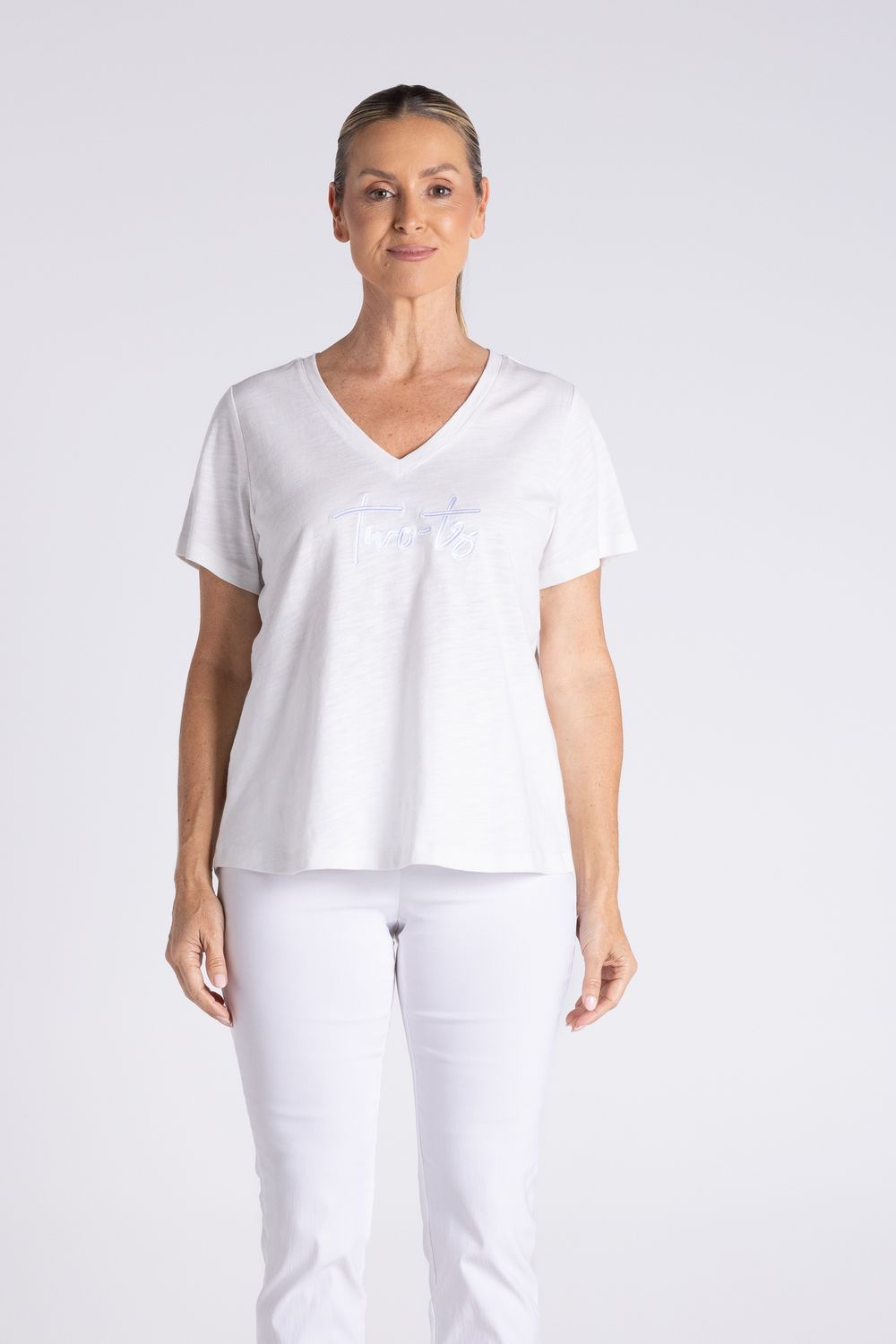 V NECK T- SHIRT W/EMBROIDERED LOGO
