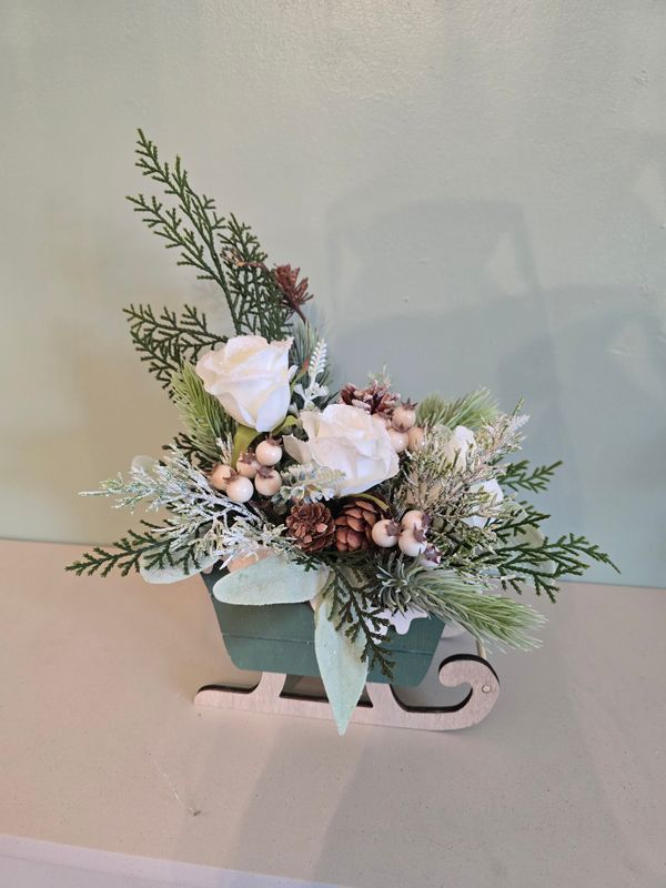 Winter White Sleigh Christmas Arrangement