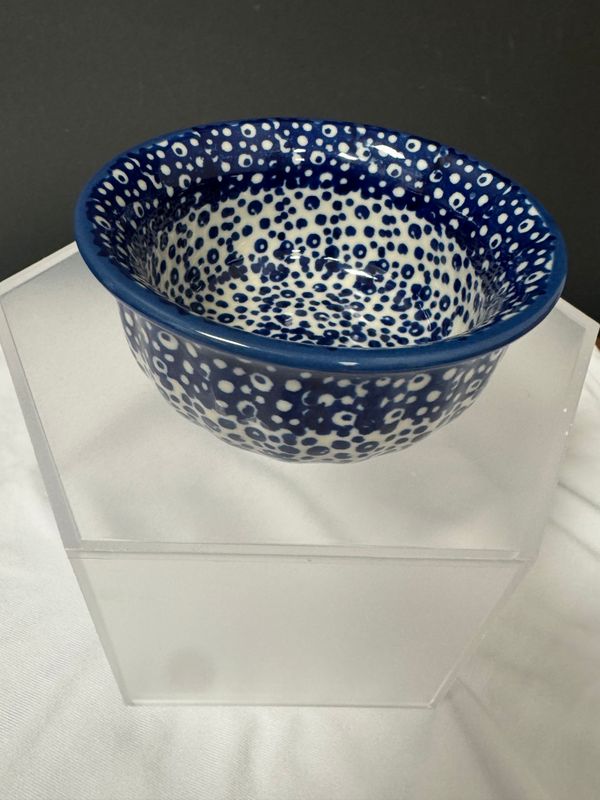 3.5in round bowl "Sea Foam"