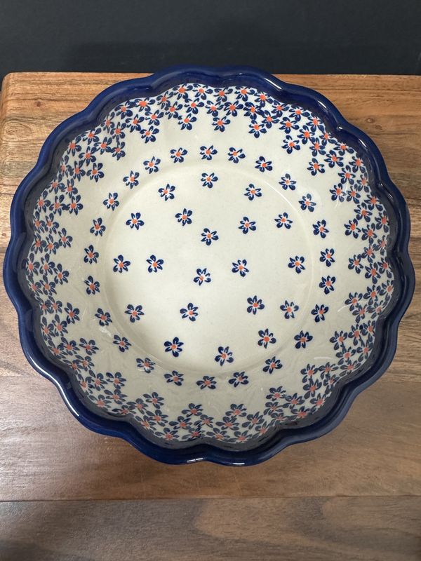 6.75" round bowl (floral spray)