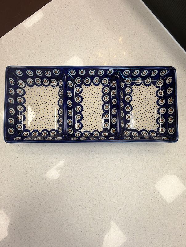 3 section divided dish (peacock dot)