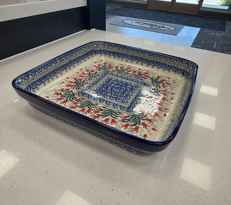 10" x 10" Square Baker - 253 Misc