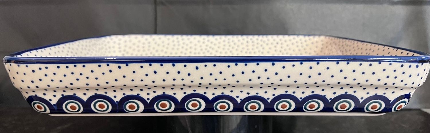 9in x 11in shallow baker rectangular (Peacock Dot)