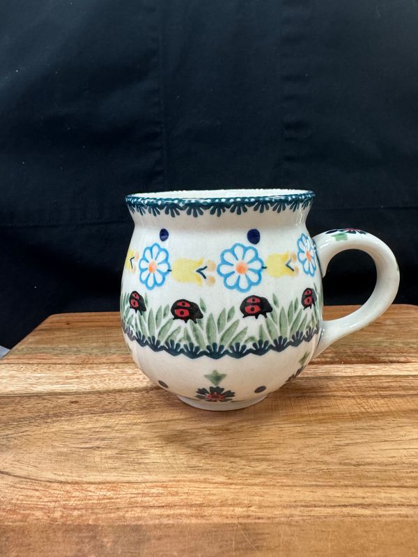 10 oz. Medium Belly Mug - Lady Bugs