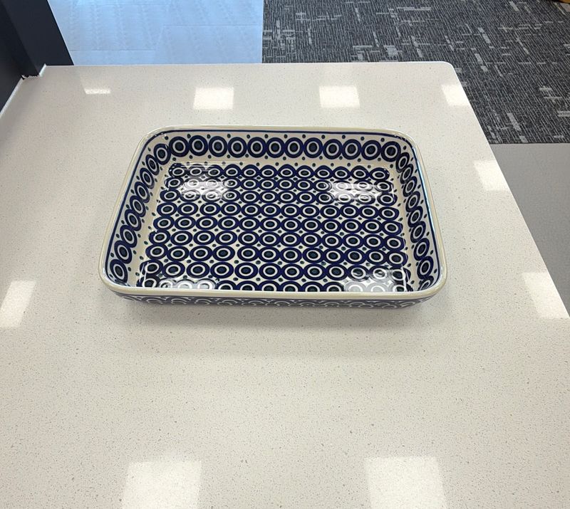 9X11 Rectangular Baker (Eyes Wide Open)