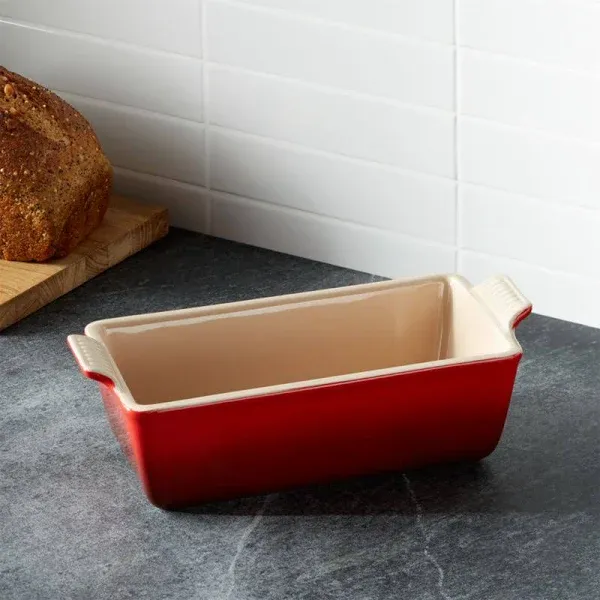 Heritage Loaf Dish (cerise)