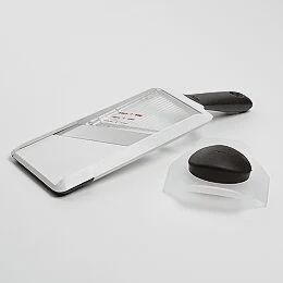 adjustable hand-held mandoline slicer