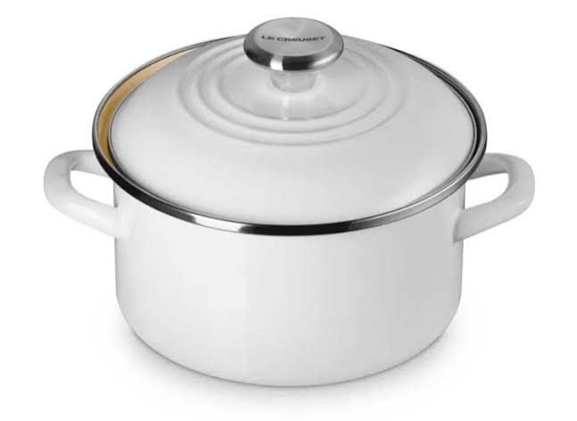 3.8 qt Stockpot White